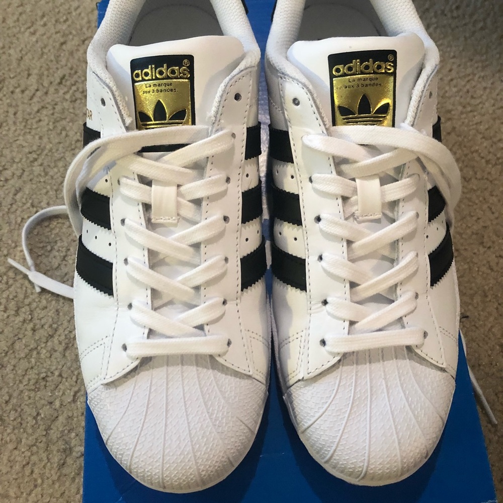 Brand new superstar adidas (women)